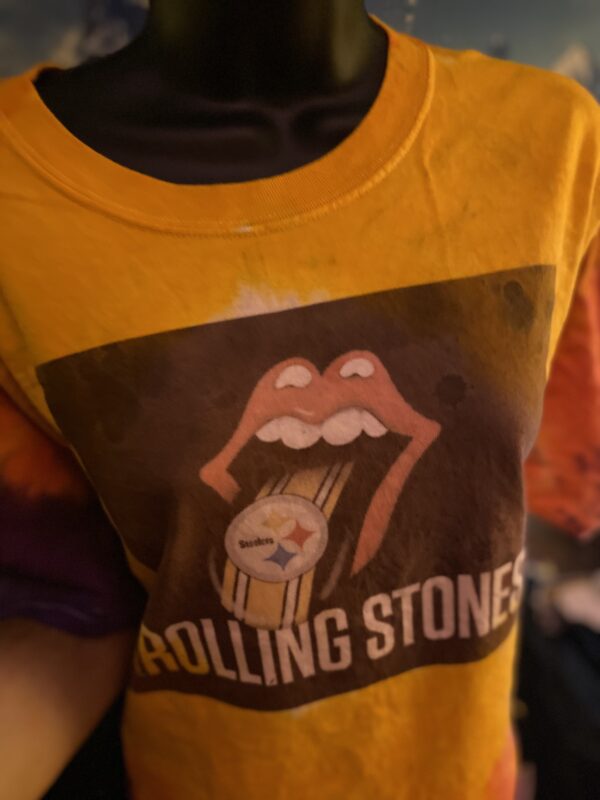 Mango Rolling Stones Tie Die - Image 7