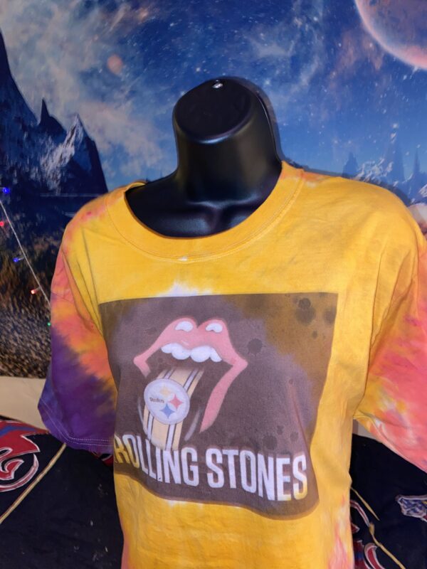 Mango Rolling Stones Tie Die - Image 6