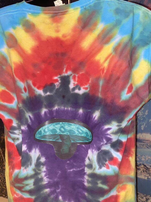 Mushroom Tie Dye